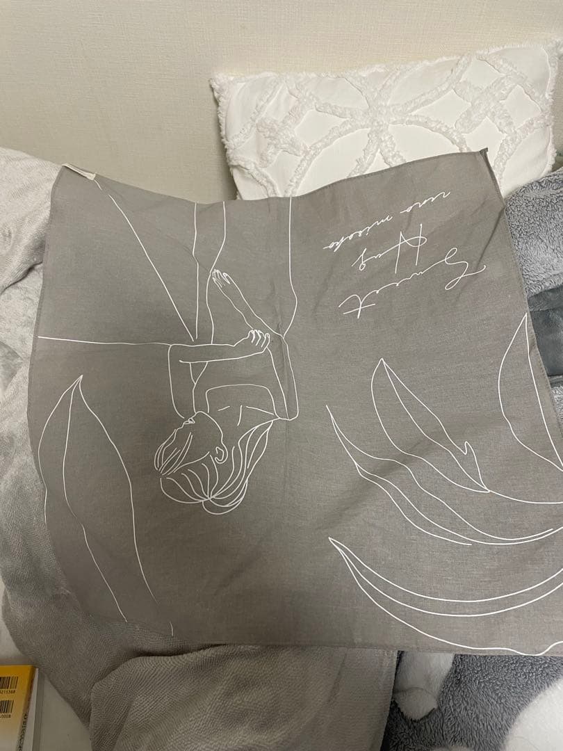 LAVANDAキャップ半袖長袖トレーナープルオーバートートバッグ他特典付き