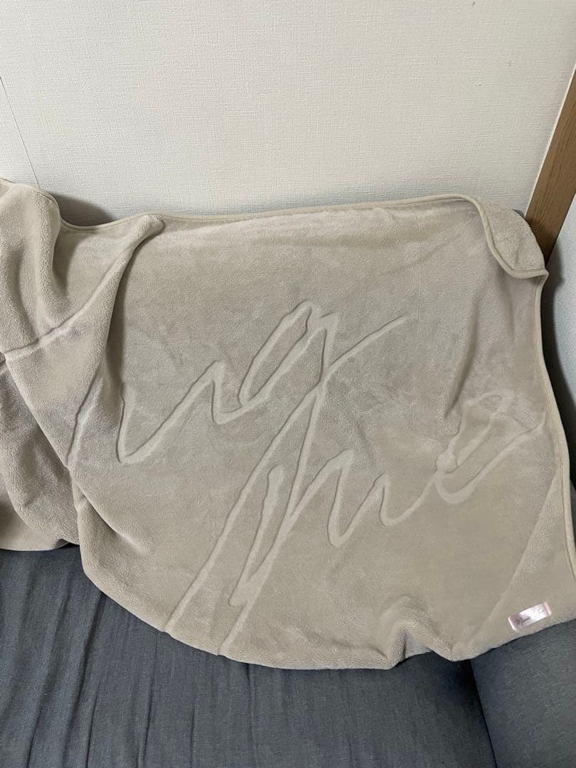 LAVANDAキャップ半袖長袖トレーナープルオーバートートバッグ他特典付き