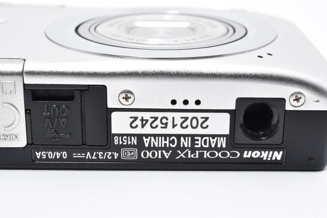 ニコン　Nikon COOLPIX A100 コンパクトデジタルカメラ
