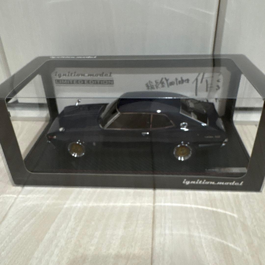 ignition model ￼ 1/18 日産　ローレル　C130
