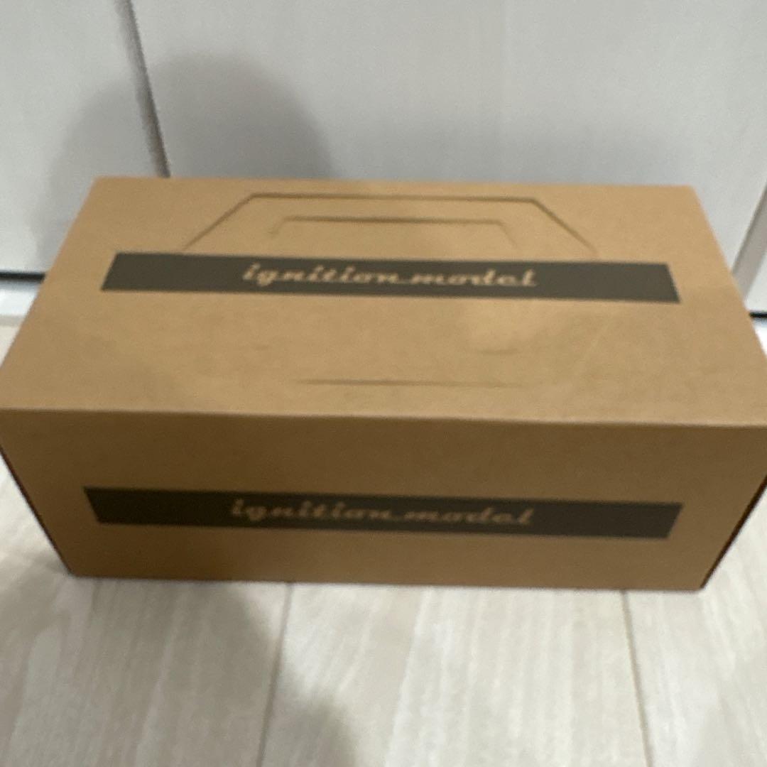 ignition model ￼ 1/18 日産　ローレル　C130