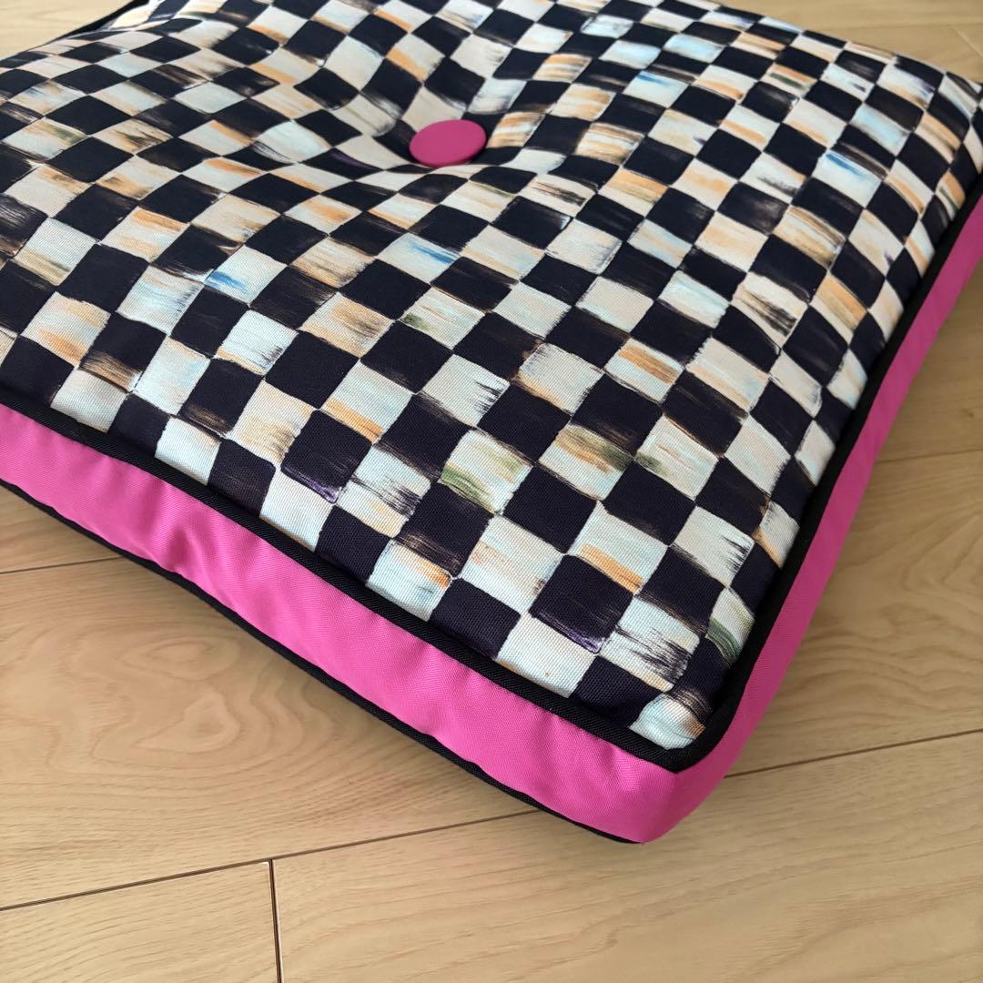 マッケンジーチャイルズ　大型スクエアクッション