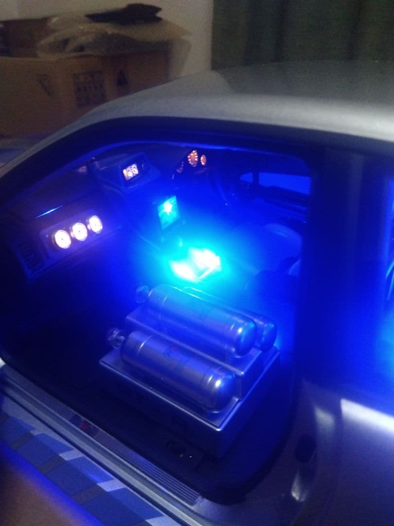 デアゴスティーニスカイライン GT-R R34 1/8スケールモデル