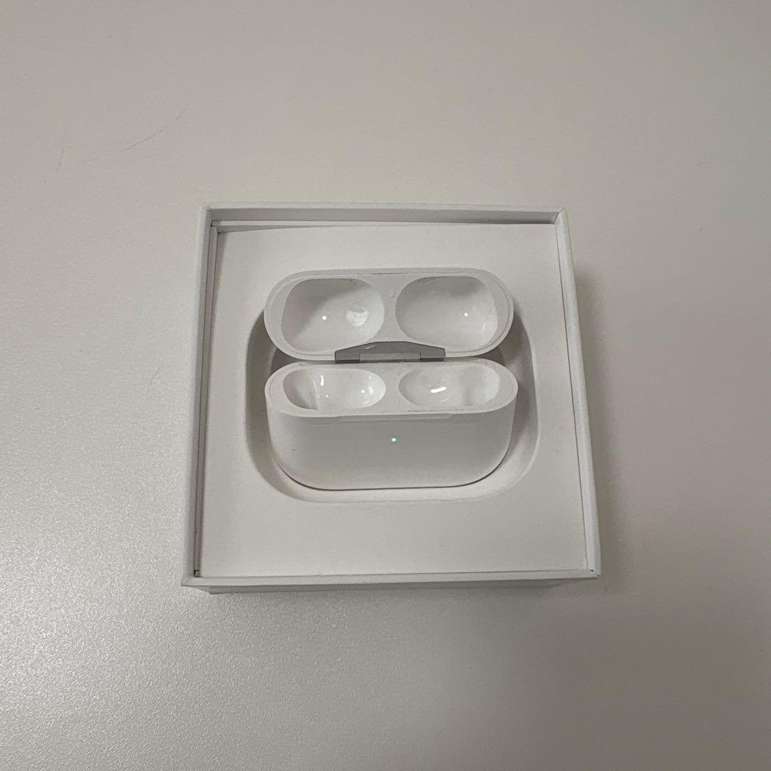 り*！様 AirPods pro 第1、2世代
