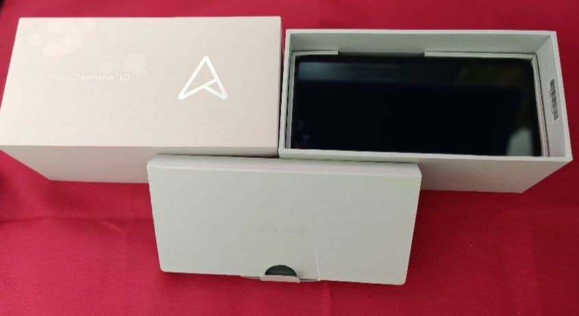 【国内版】ASUS Zenfone10 512GB 16G