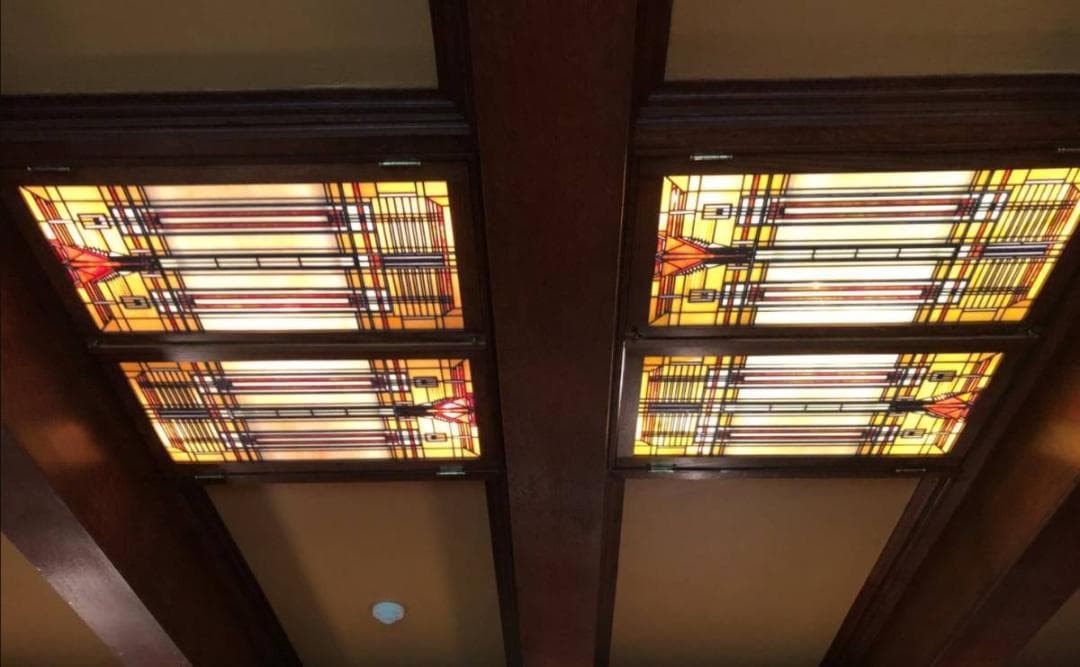 フランク・ロイド・ライト 縦長型 ヴィンテージ ステンドグラス ブラッドリー邸