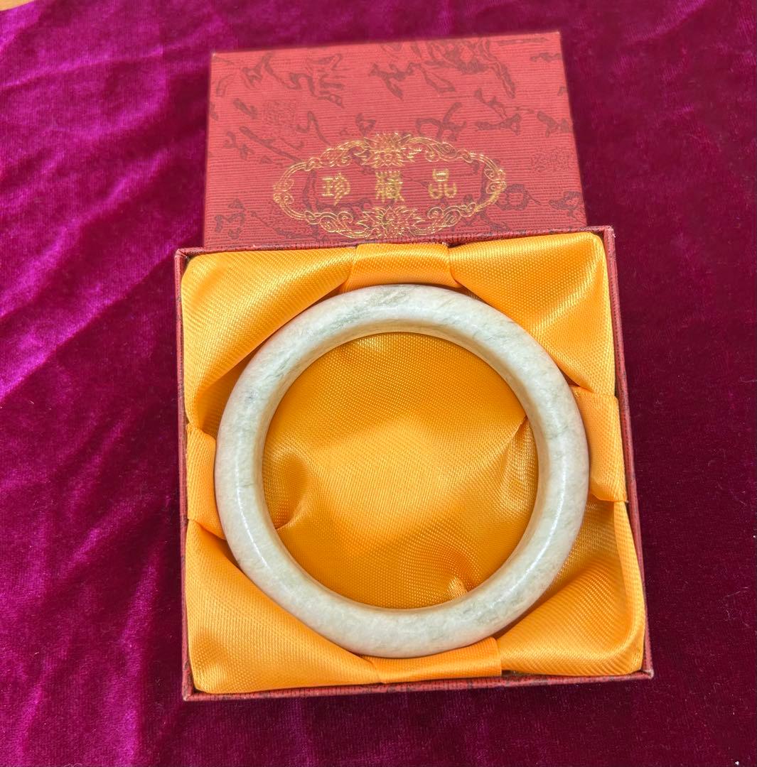 美品　天然石 玉 翡翠 バングル。y s z112