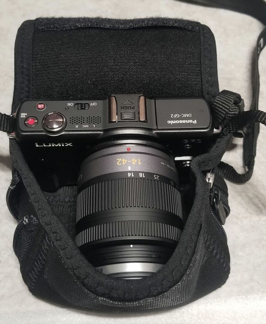 【極美品】パナソニック LUMIX GF2 ダブルレンズキット　オマケ付き