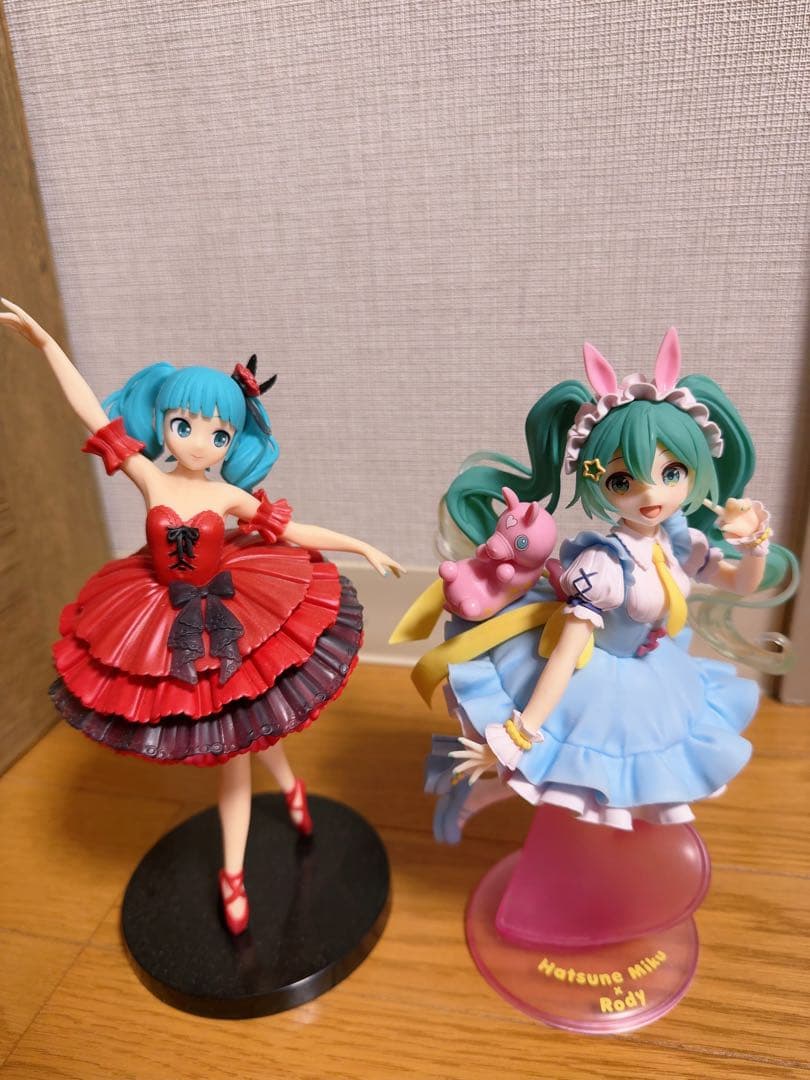 フィギュア まとめ売り 11体 初音ミク 遊戯王 ヒロアカ さくら