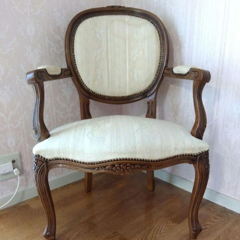 アンティークチェア 肘掛け椅子 １人用