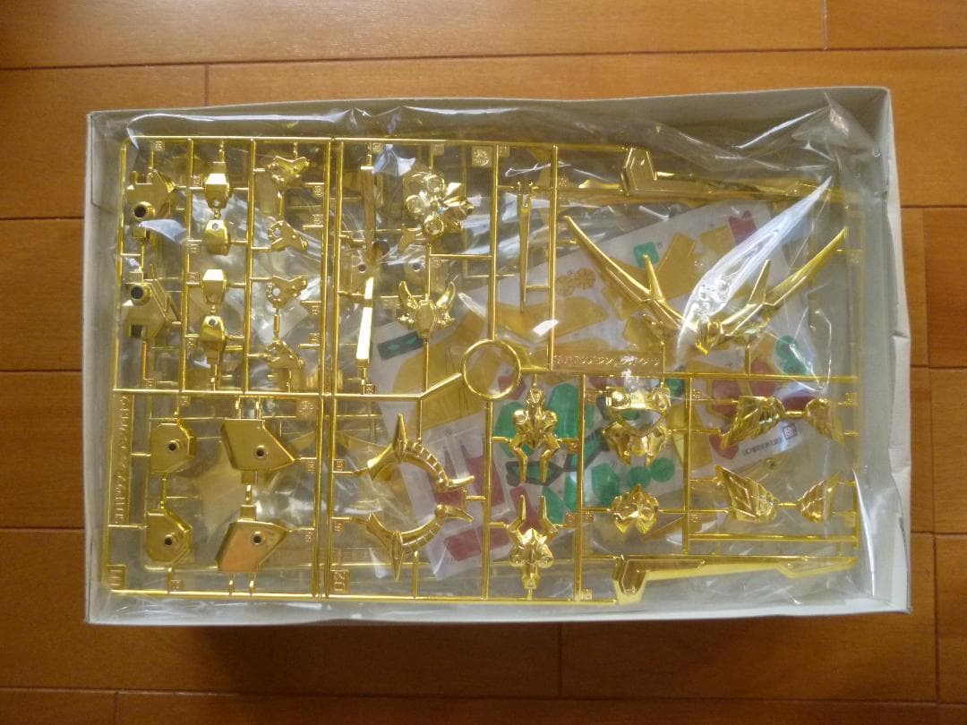 限定品／SDガンダム BB戦士　機動武神天鎧王　1箱／ゴールドメッキVer.