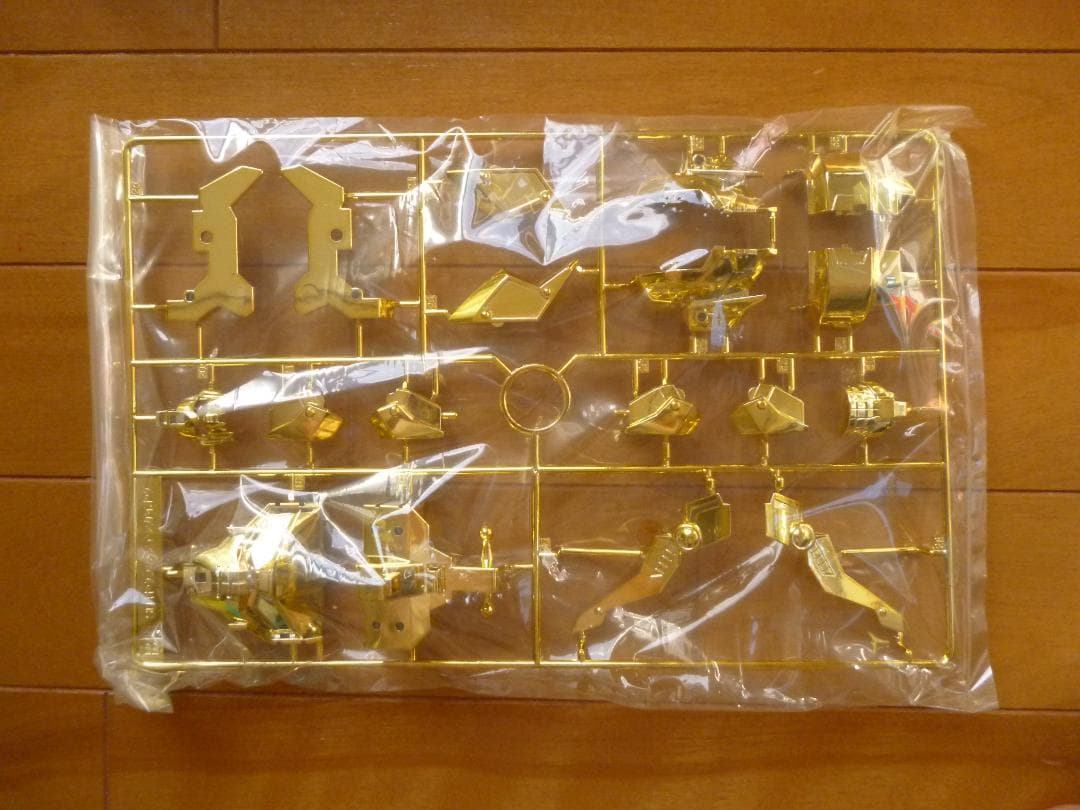 限定品／SDガンダム BB戦士　機動武神天鎧王　1箱／ゴールドメッキVer.