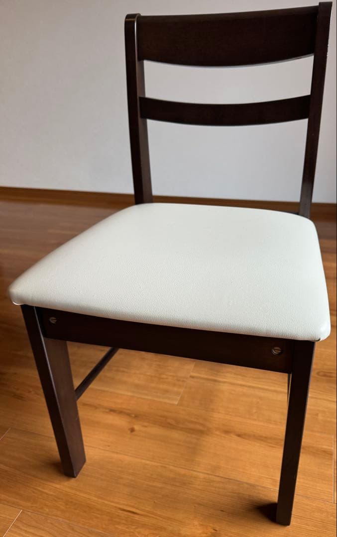 【静謐な時間】ITミニマリストが選ぶ北欧モダンチェア｜完成品｜たのメル便