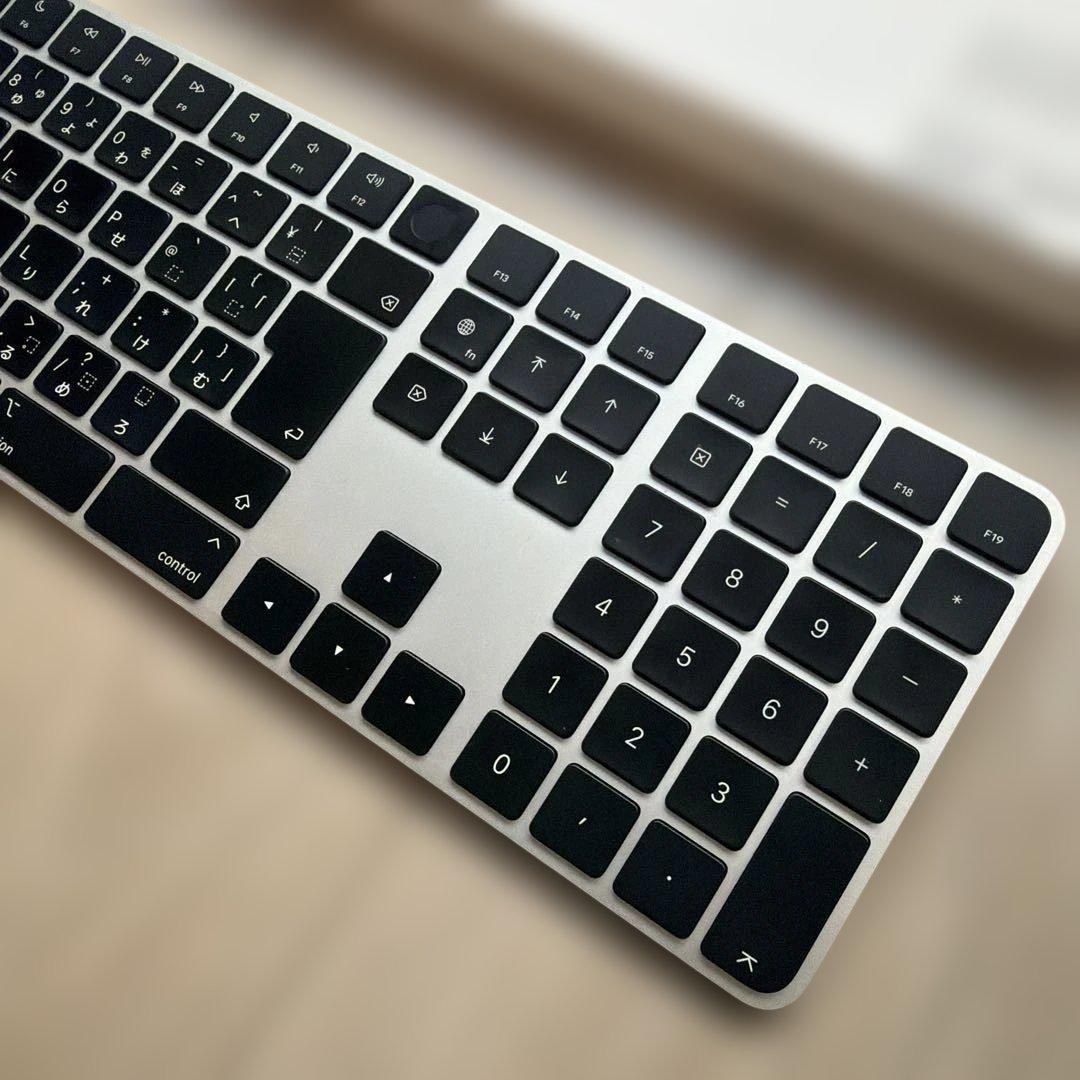 【Apple】Magic Keyboard テンキー付きMMMR3J/A