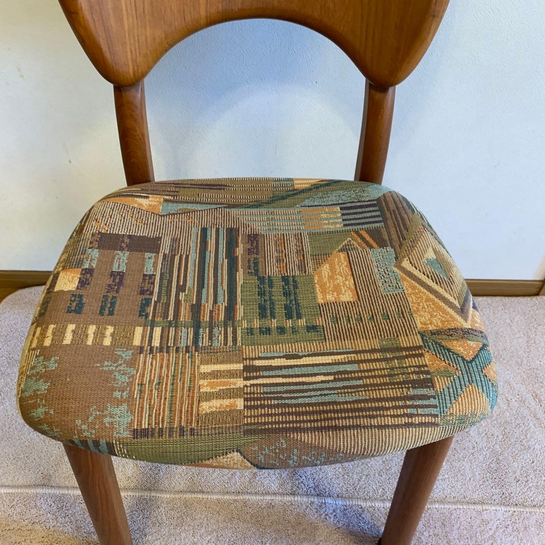 デンマーク　グロストルップ　グレーテ・ヤルク(Grete Jalk) チェア