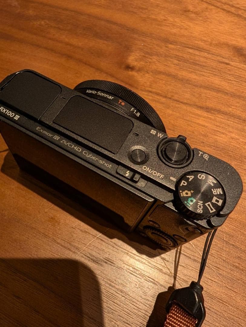 SONY DSC- RX100M3　コンパクトデジタルカメラ