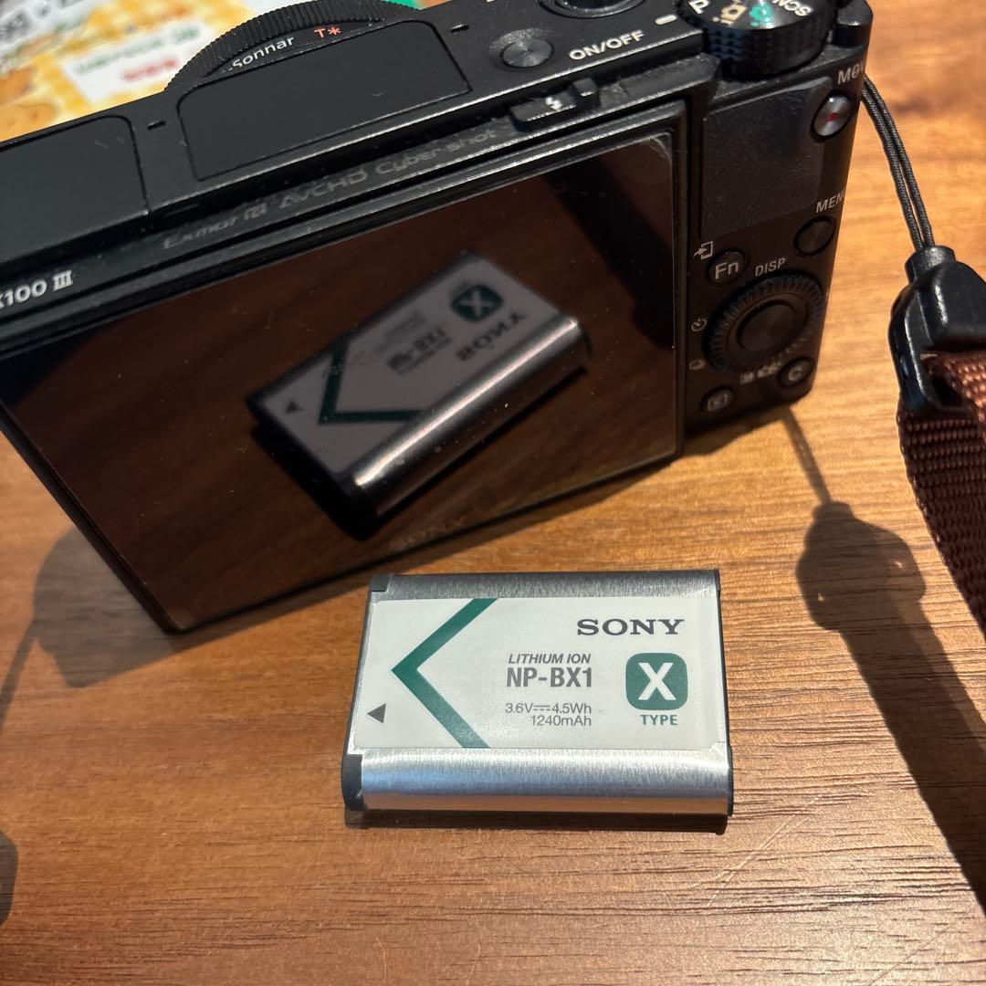 SONY DSC- RX100M3　コンパクトデジタルカメラ