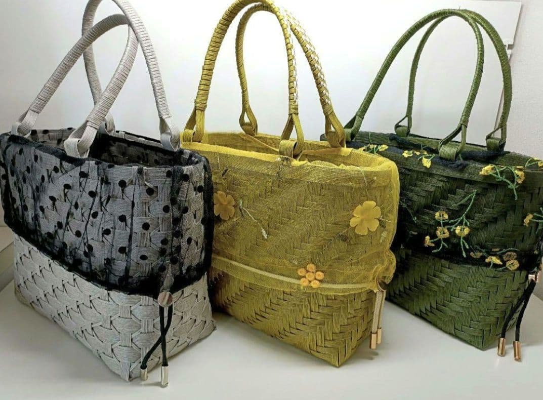 【２way】籠バック クラフトバンドバック からし レース花柄 アイボリーファー