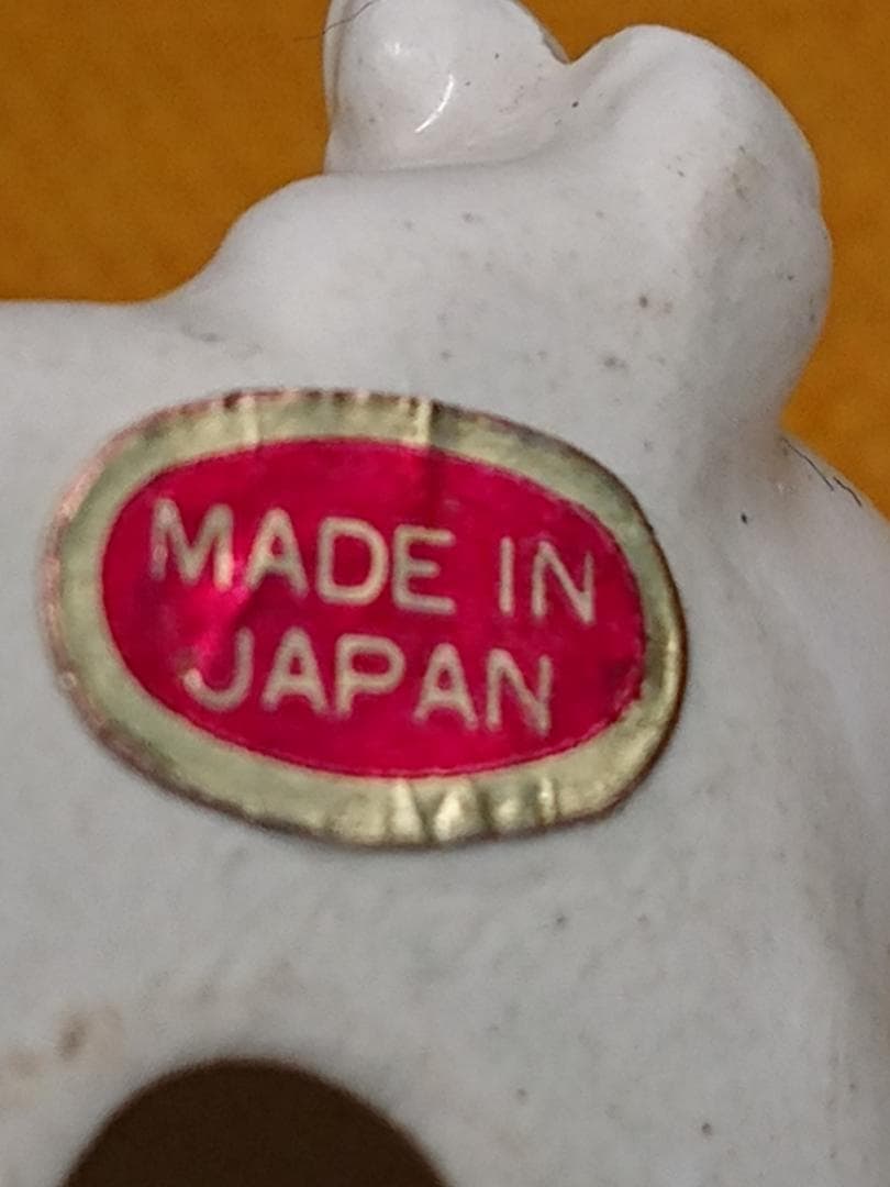 【美品】子豚　ブタ　陶器　オブジェ　置物　インテリア　工芸品　美術品　A1082
