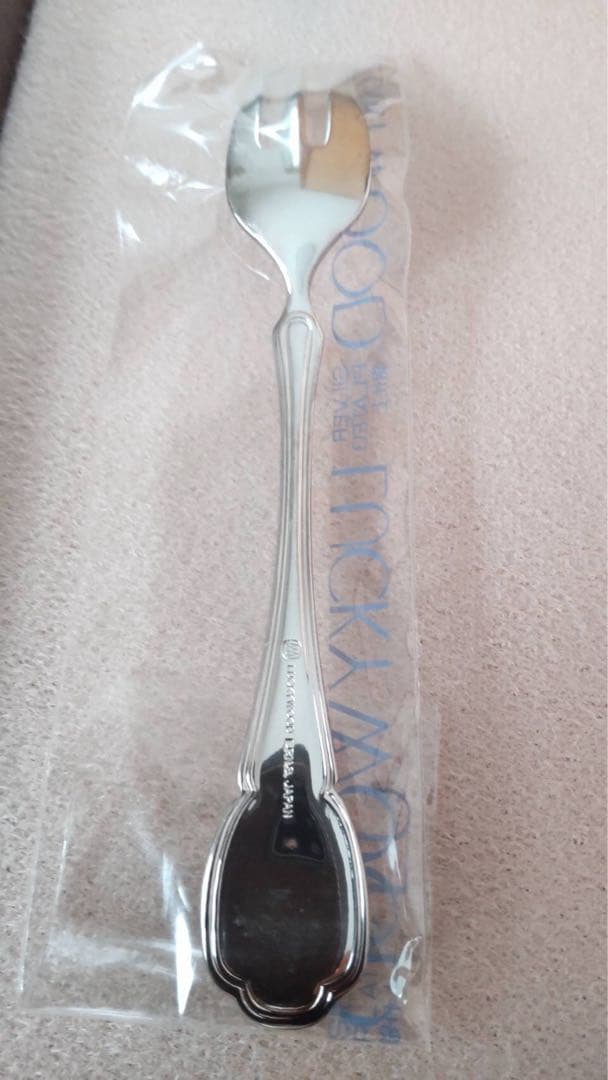 未使用　ラッキーウッド カトラリー　銀仕上げ　スプーン＆フォークセット