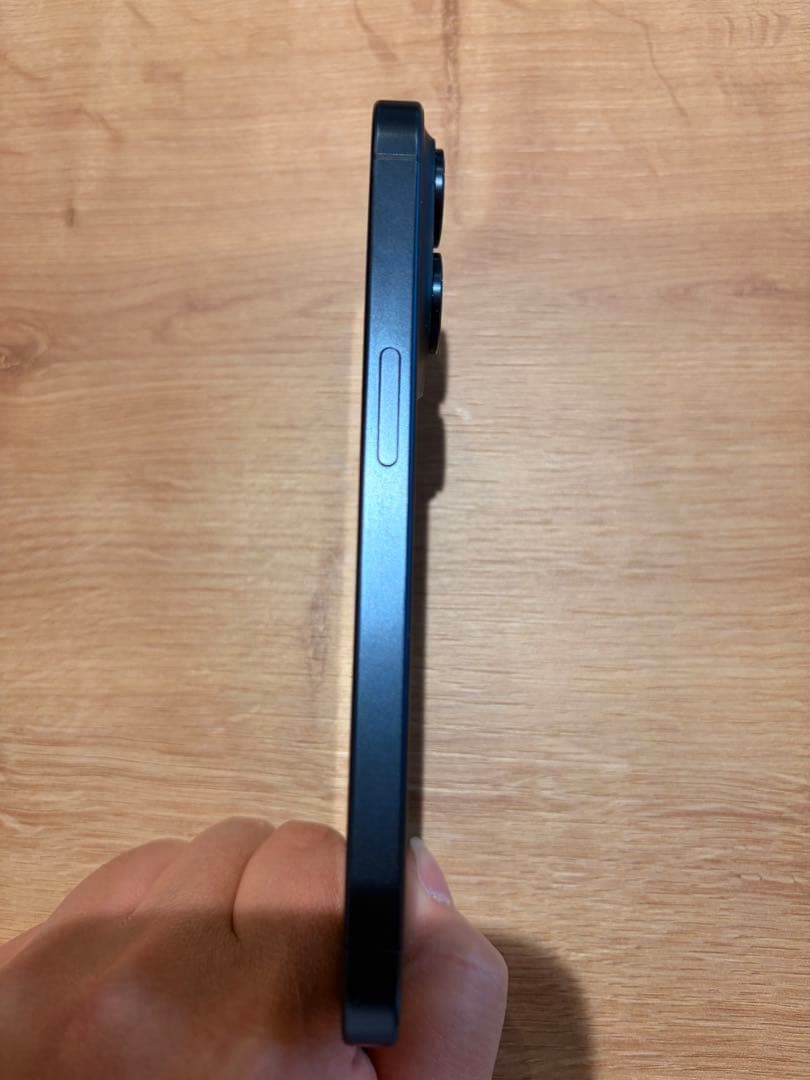 【美品】iPhone 15 Pro 128G ブルーチタニウム
