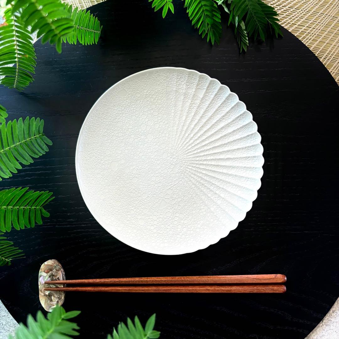 片菊彫プレート　16cm皿　２枚　泡化粧　パレスプレート　リッツカールトン 白a