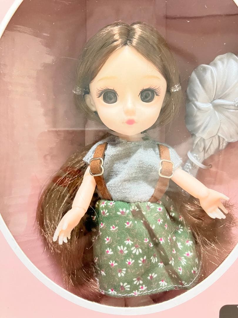 【新品未使用・日本未発売・レア】Walala Girl Doll 球体関節人形②