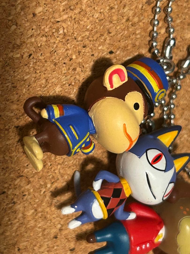 どうぶつの森　キーホルダー　フィギュア　ミニチュア　8体　セット