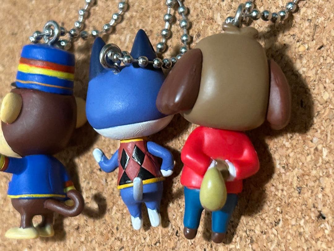 どうぶつの森　キーホルダー　フィギュア　ミニチュア　8体　セット