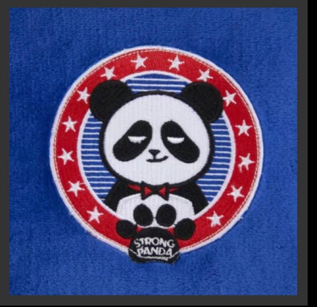 STRONG PANDA ブランケット入りクッション