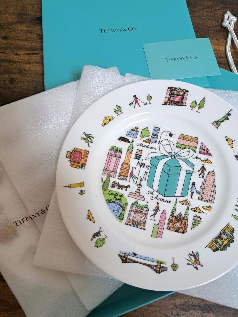 ティファニー 5th アベニュー デザート プレート 1箱(2枚入)