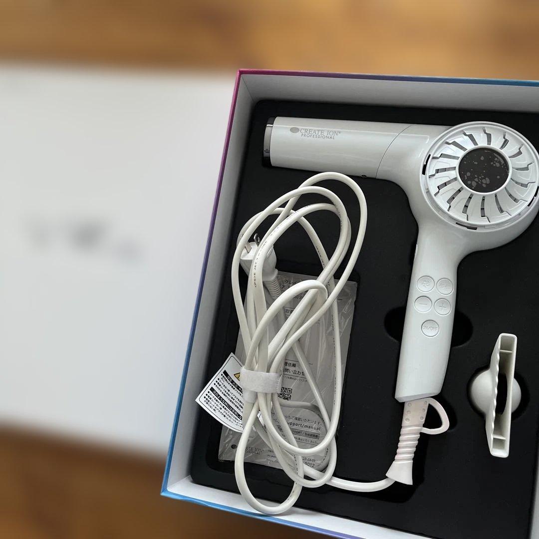 クレイツイオン エレメア ドライ マルチステージ ホワイト ヘアドライヤー