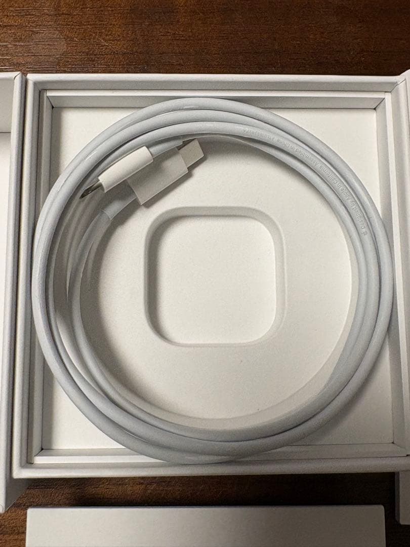 【付属品付】AirPods Pro 第1世代　ワイヤレスイヤホン