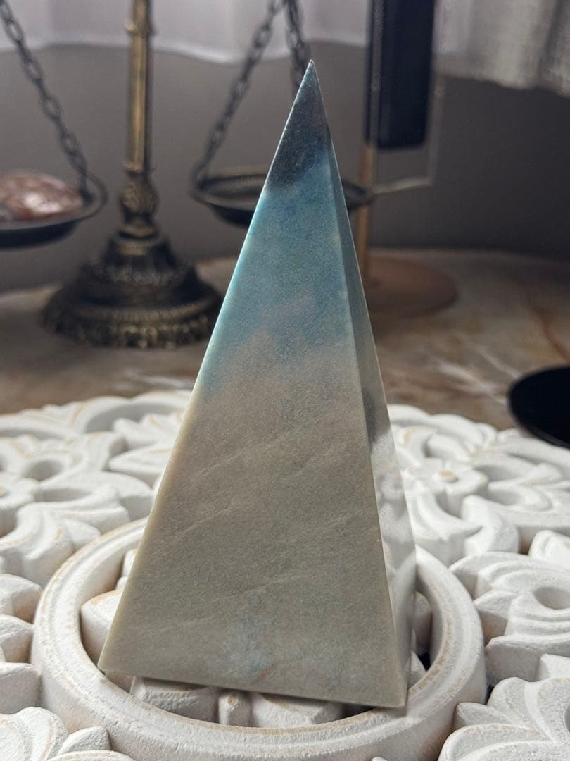 トロレアイトピラミッド【自然光で映える爽やかなグラデーション】BIGサイズ