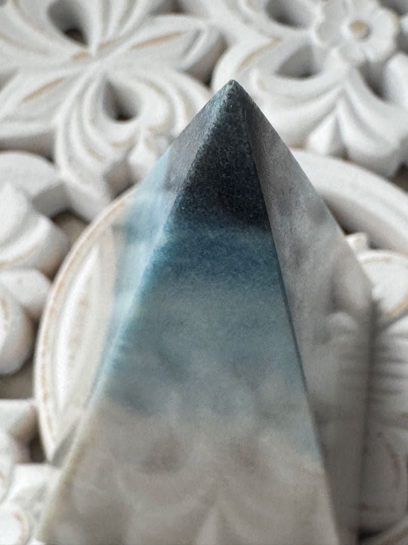 トロレアイトピラミッド【自然光で映える爽やかなグラデーション】BIGサイズ