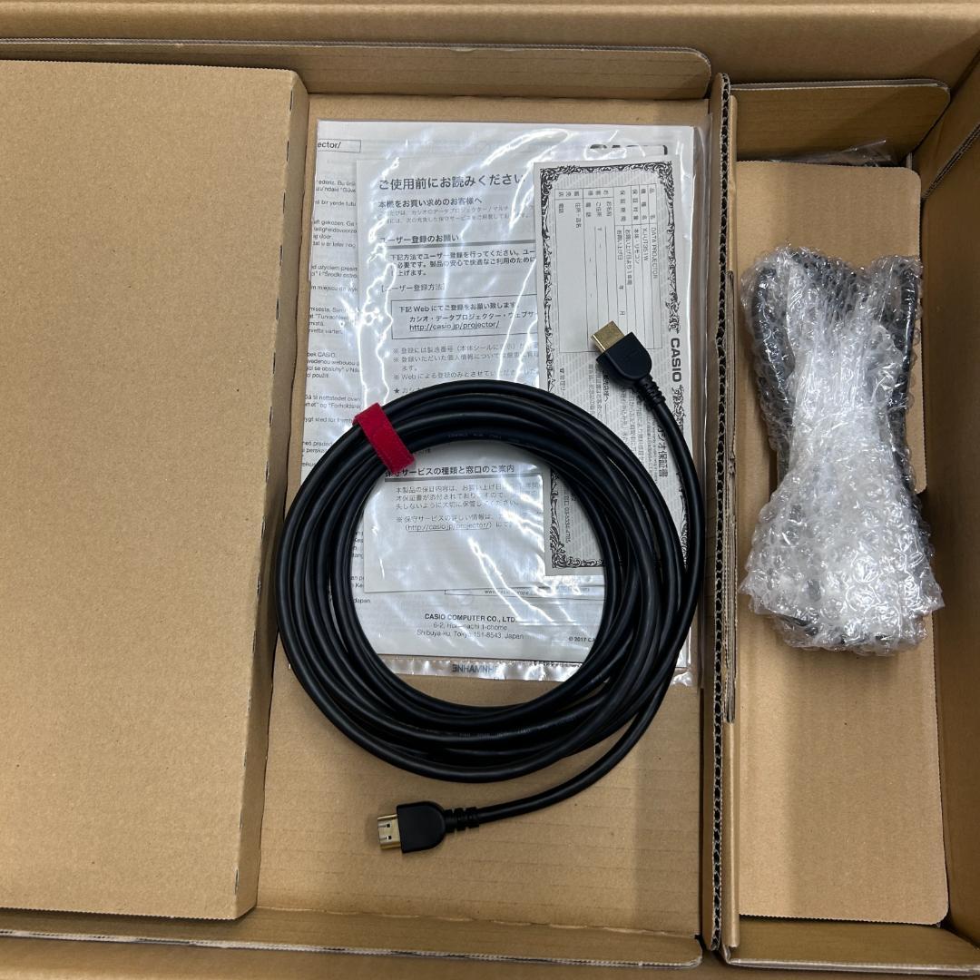 【箱付き】casio xj-ut351w カシオ プロジェクター