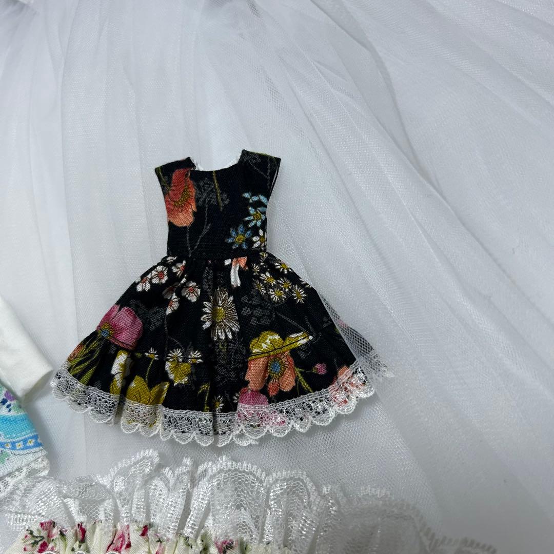 20cmサイズドール服７点セット