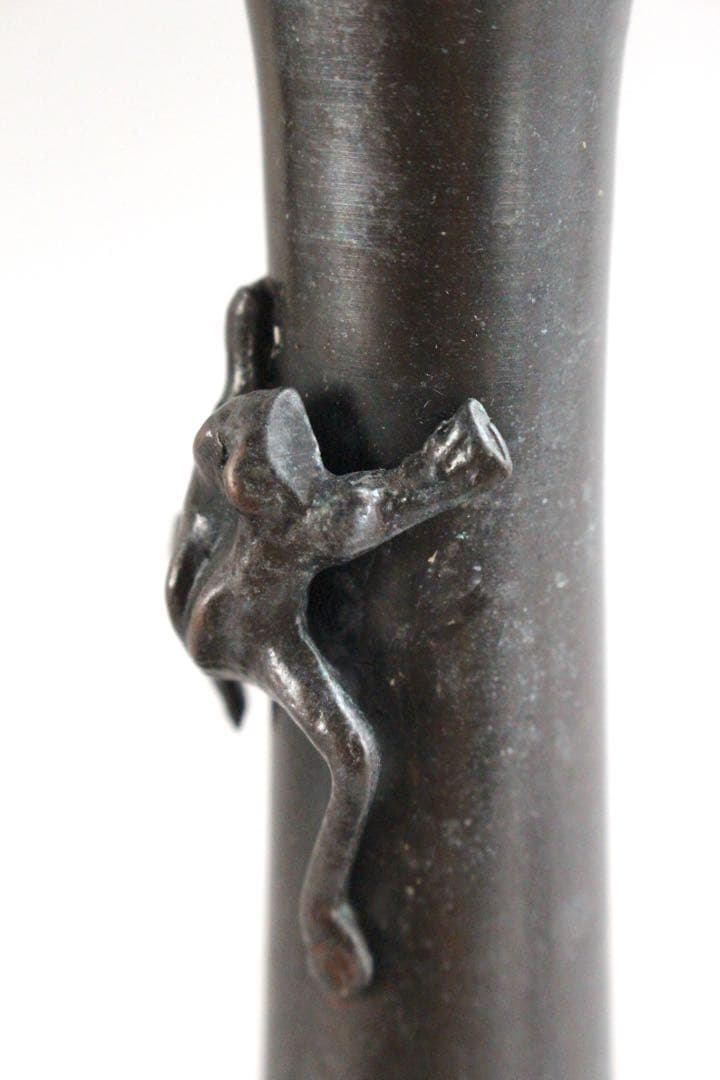 No5842 高岡銅器　蛙付平寛通形花器　高さ20cm 重量696g 送料無料