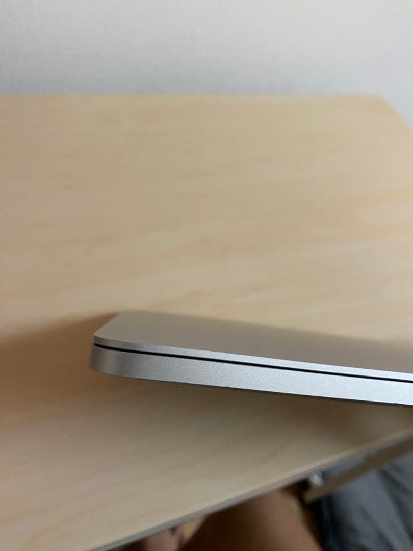 MacBook本体 MacBook Pro 2019 13inch intel Core i5