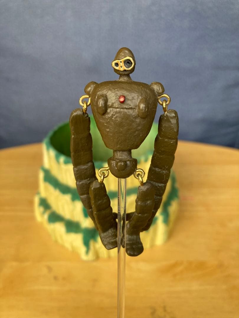 B*+様 天空の城ラピュタ　プランター　ロボット兵のピック付き