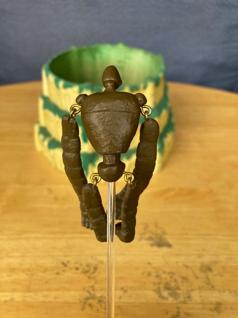 B*+様 天空の城ラピュタ　プランター　ロボット兵のピック付き