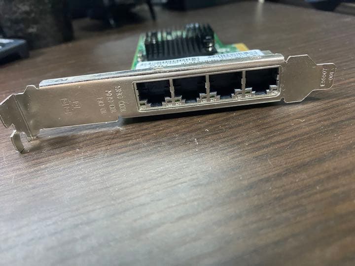その他 Intel Quad GbE adapter UCSC-PCIE-IRJ45