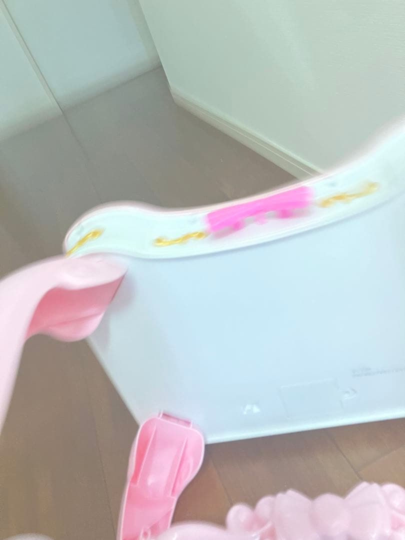 ディズニーストア　ドレッサー　プリンセス　ピンク　ティアラ　disney