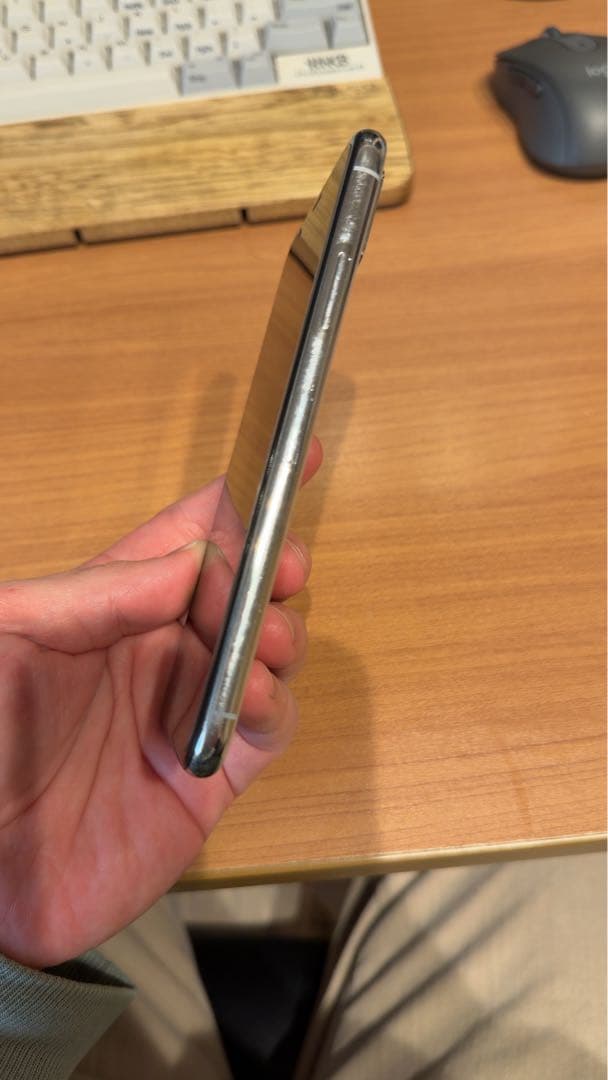 Apple iPhone XS 64GB シルバー