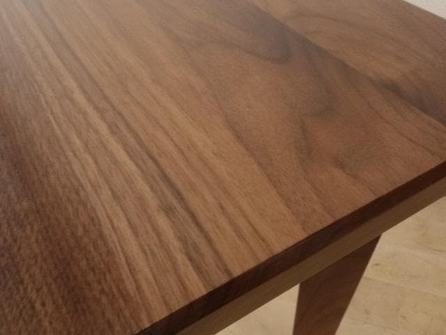 北海道手作り家具　ウォールナット材　 ミニテーブルB花台ミニデスク　高さ60ｃｍ