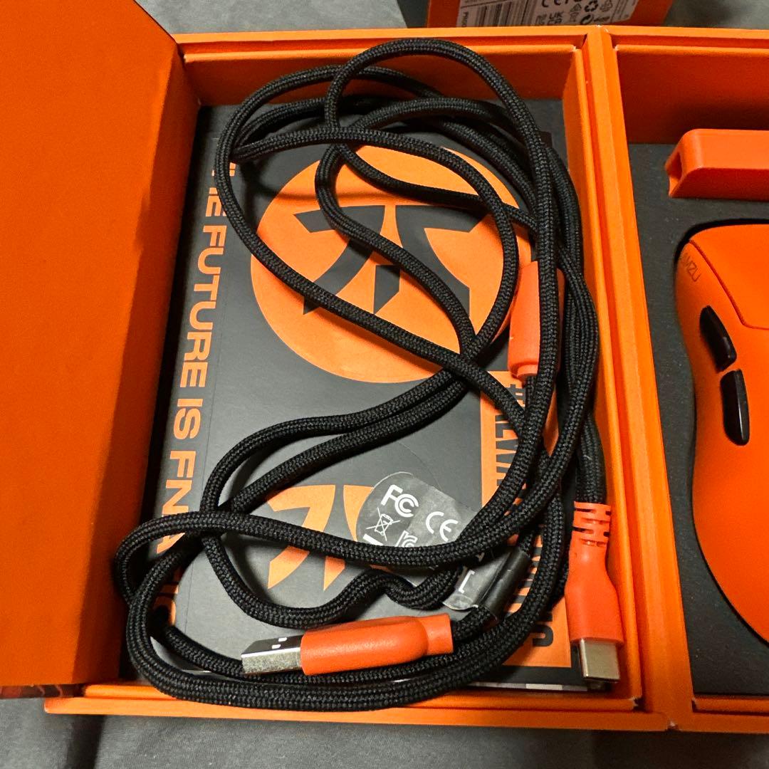 LAMZU THORN 4K SPECIAL EDITION オレンジ