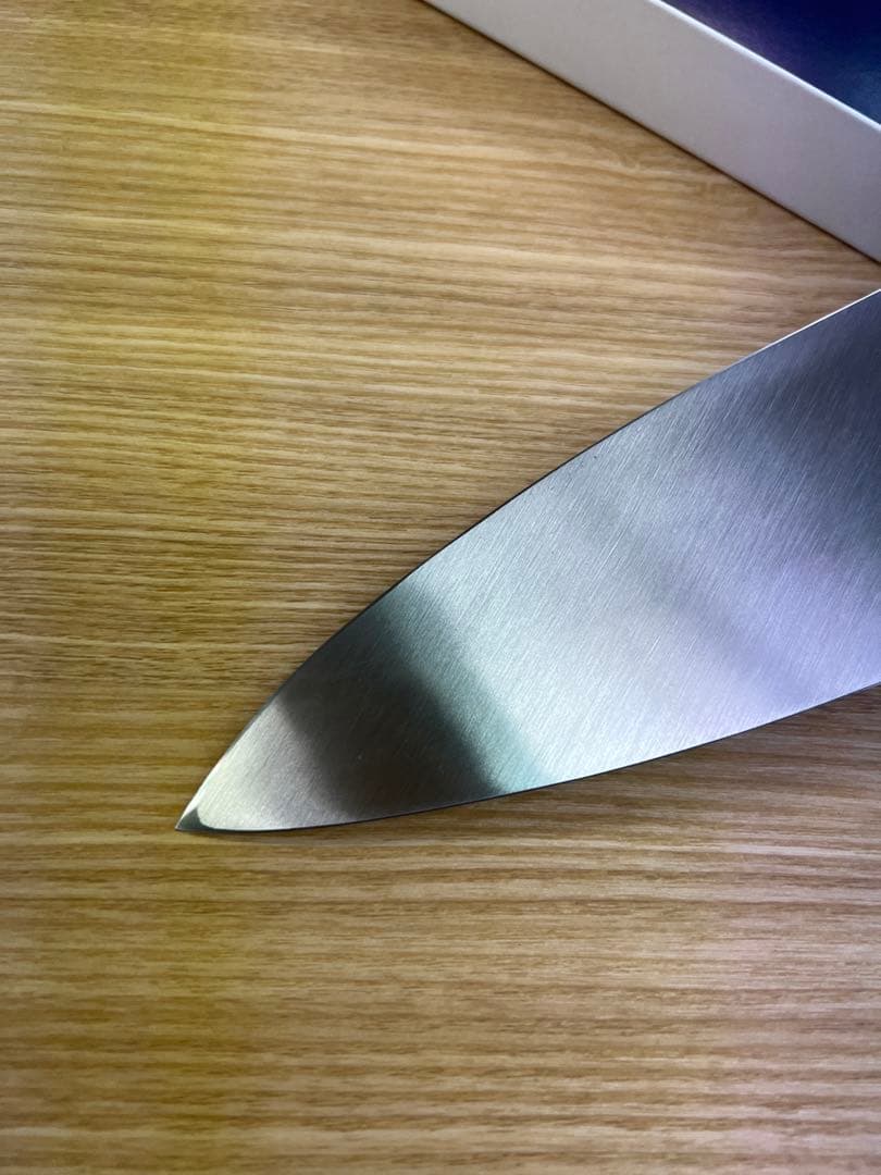 ★新品送料込堺打刃物はがね鍛造出刃包丁180mm黒塗柄化粧箱入