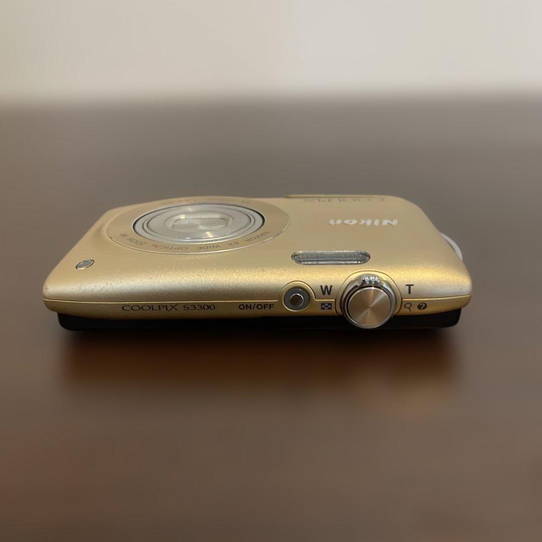 4381 Nikon COOLPIX S3300 ゴールド デジカメ