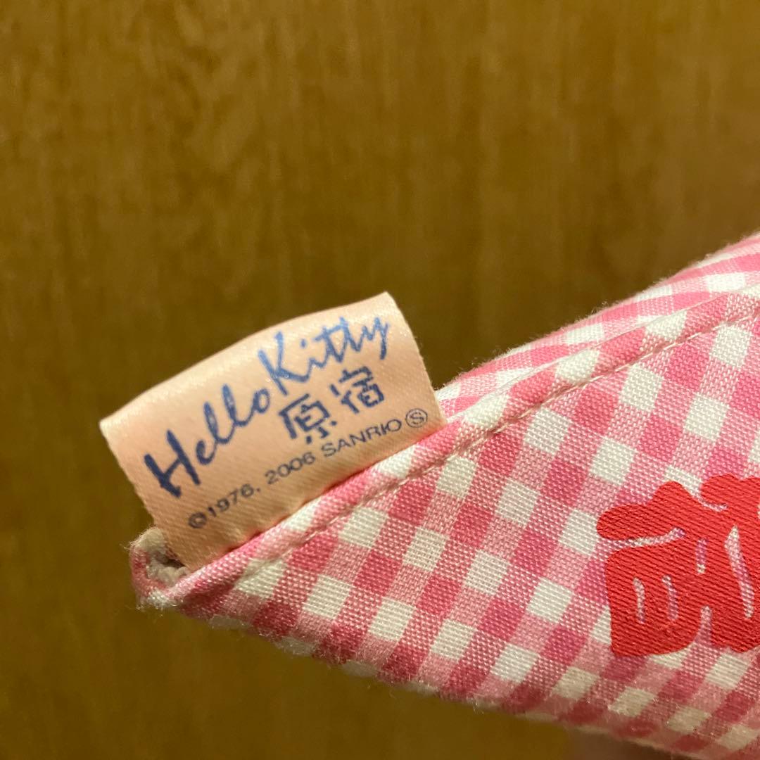 ご当地キティ　ハローキティ　原宿クレープぬいぐるみ　マスコット　キーホルダー