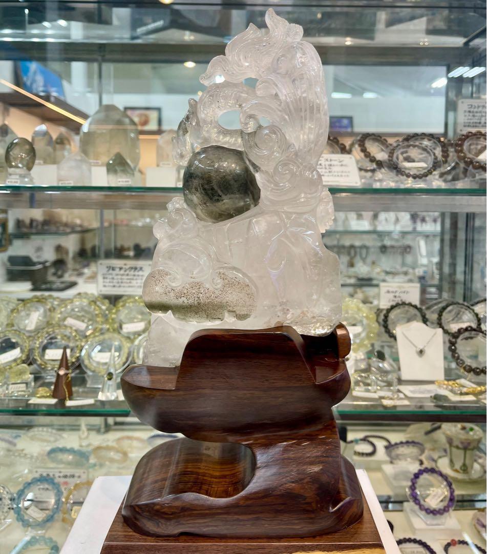 厳選　水晶昇龍　透かし彫り　巨大水晶龍41cm 極上品ガーデンファントム水晶